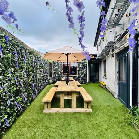 The Ambassador - Ground Floor With Own Outdoor Space * Carrick-on-Shannon